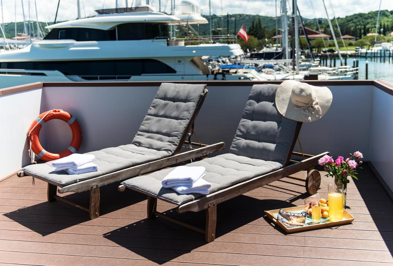 Marina Luxury Houseboat Olive Villa Portorož Buitenkant foto